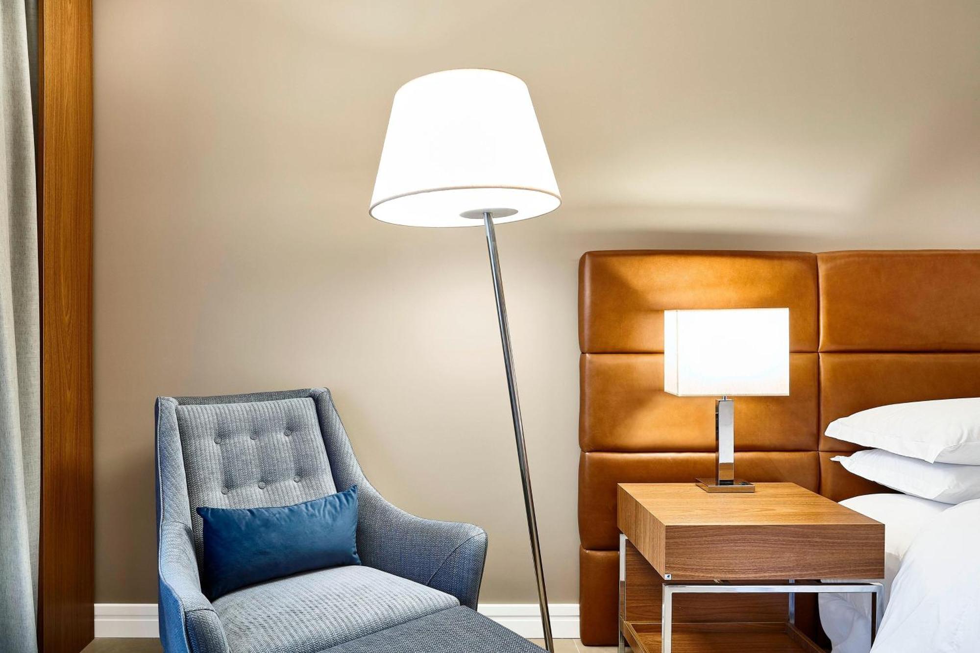 Sheraton Santos Hotel Eksteriør bilde Floor lamp